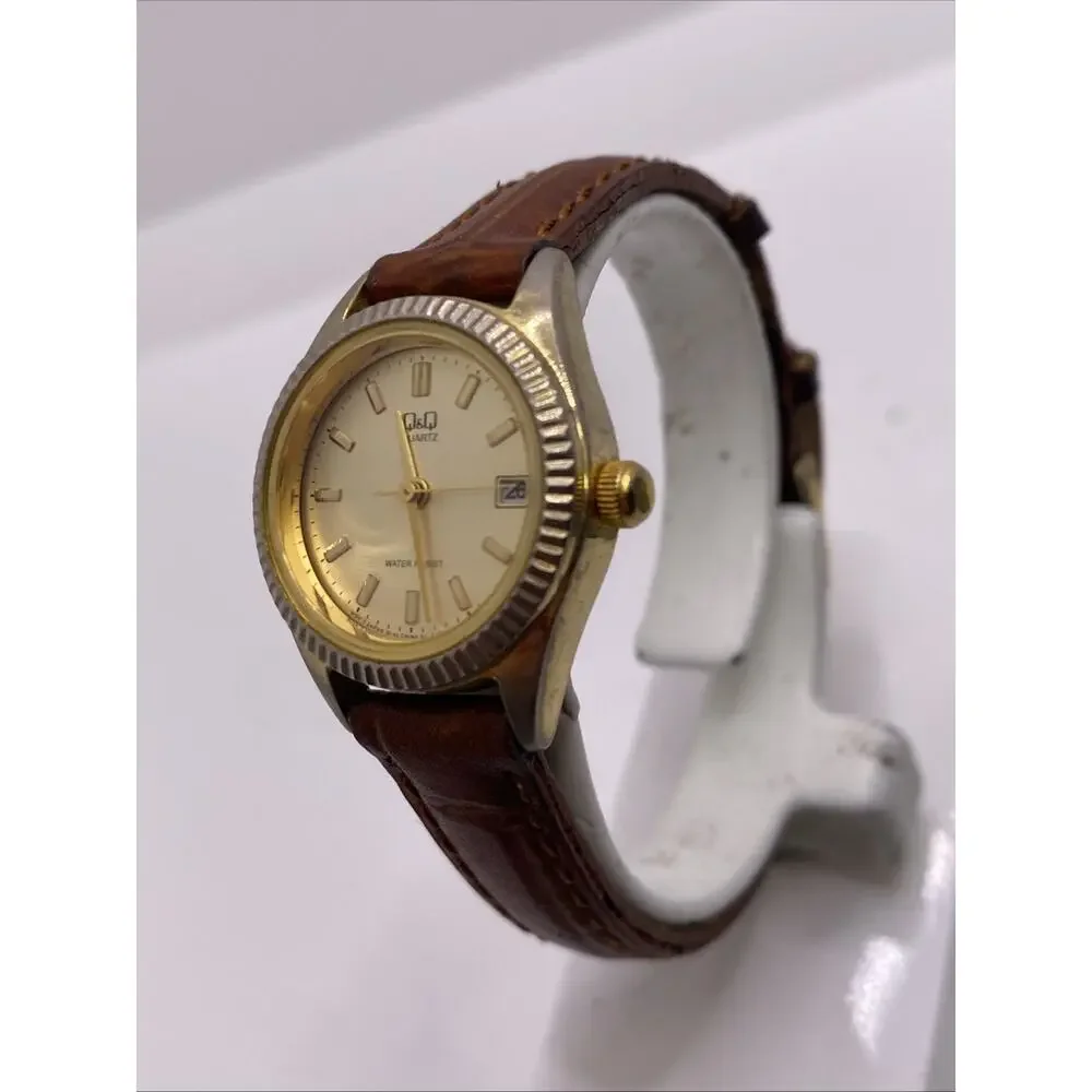 Q&Q Citizen Womens Gold Tone Vintage Watch New Battery